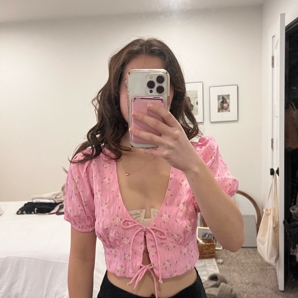Floral Cropped Blouse